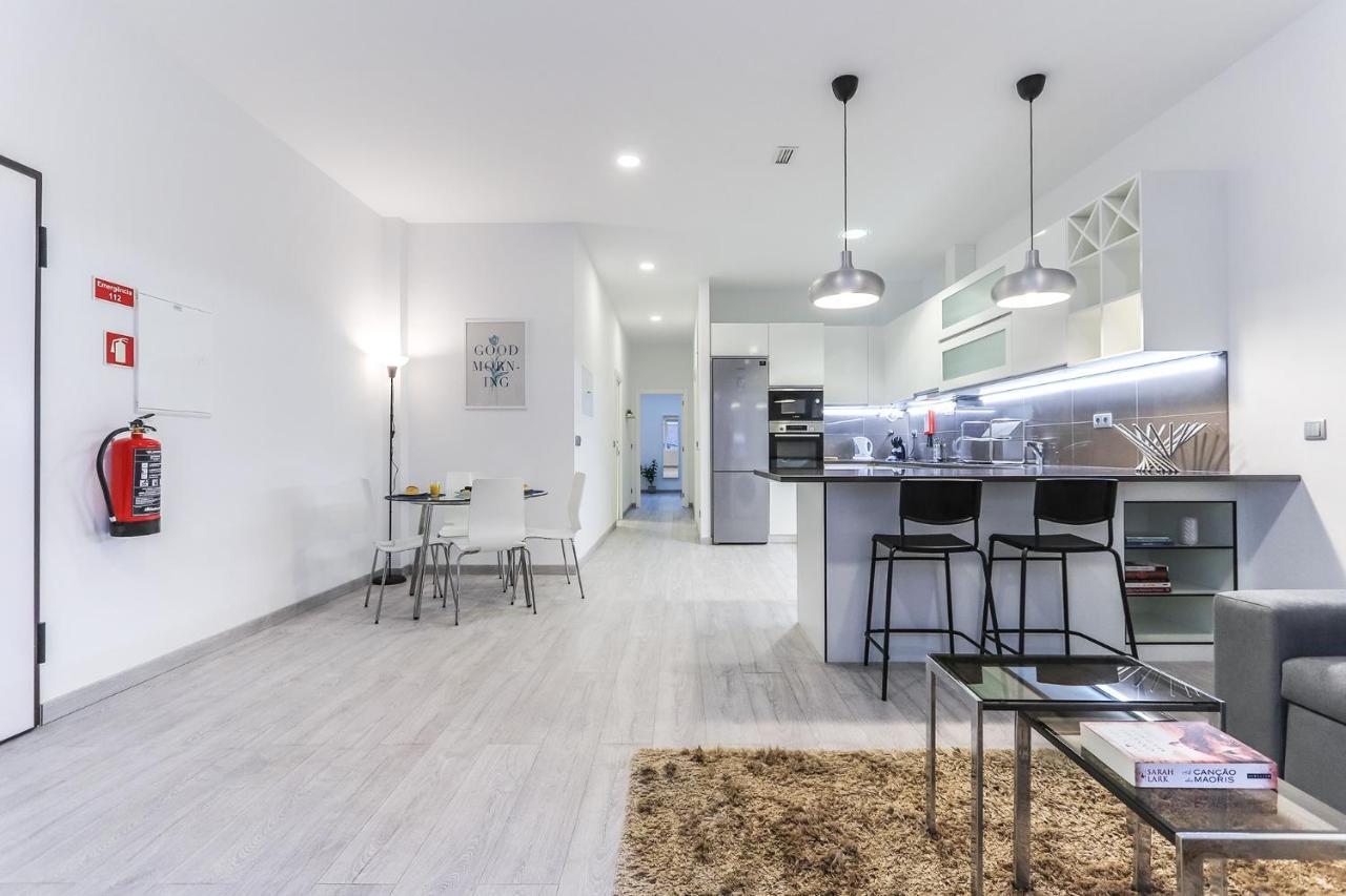 Vita Portucale ! Moscavide Family Apartment Lisbon Luaran gambar